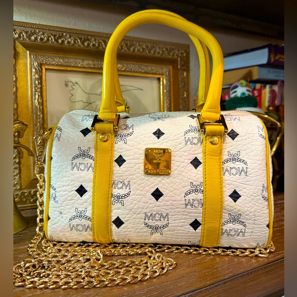 MCM White/Yellow Visetos Leather Small Heritage Boston Bag 9”(L) x 6”(H) x 5”(W)
